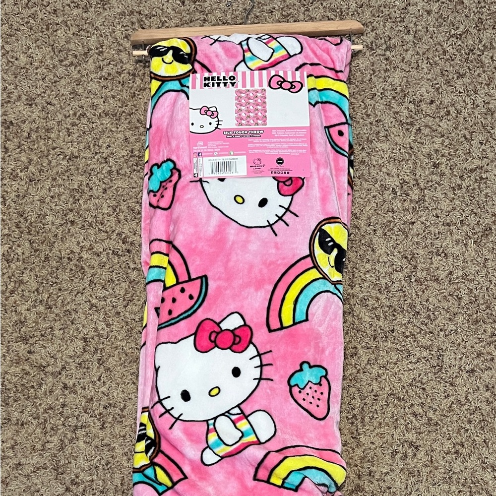 Hello Kitty Summer Thrown Blanket Rainbow & Strawberries